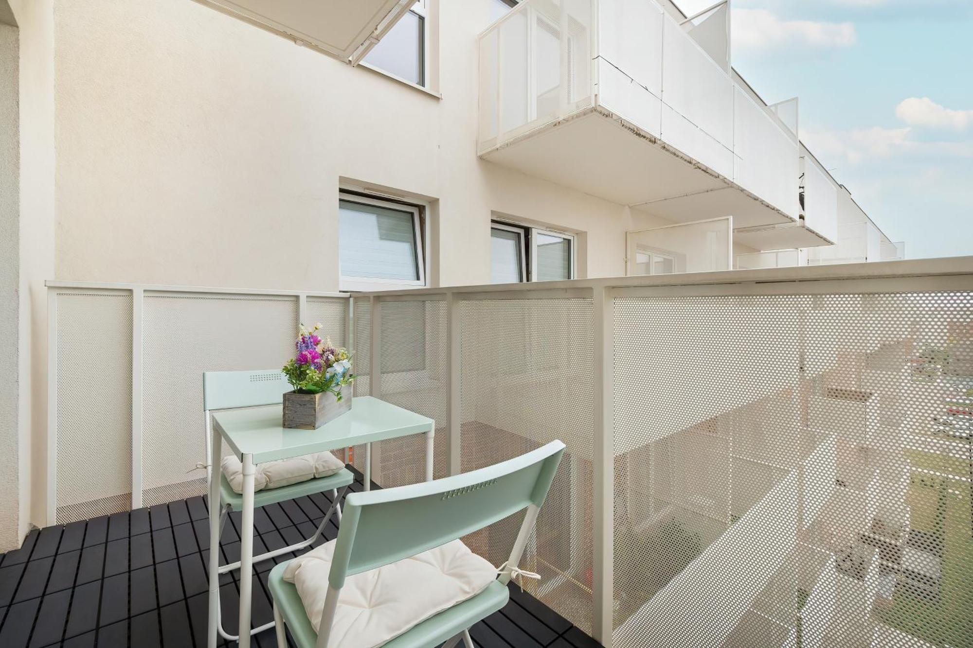 Modern Studios Wroblewskiego With Balcony And Free Parking By Noclegi Renters Łódź Zewnętrze zdjęcie